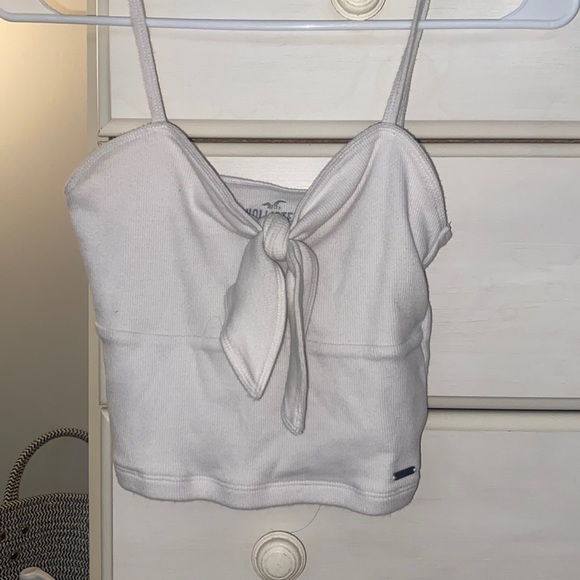 Hollister tank - Picture 1 of 1